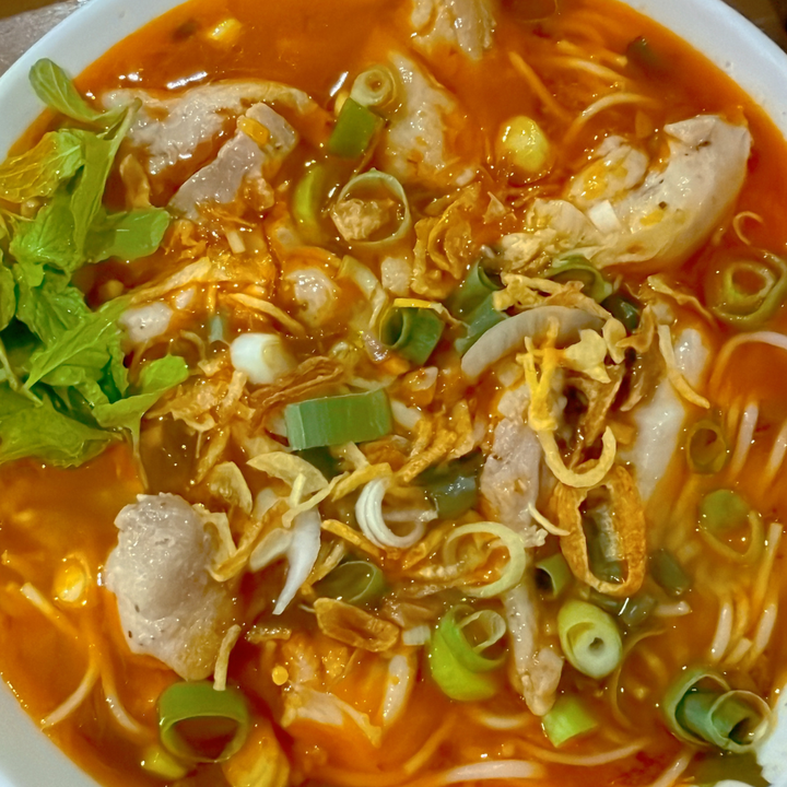 Spicy Lemongrass Chicken Noodle Soup